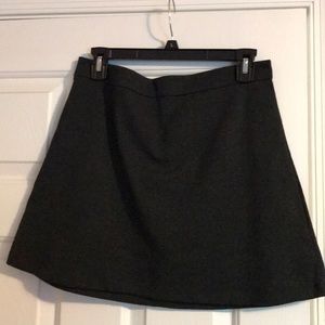 Grey stretchy short skirt